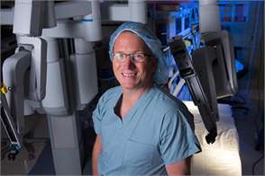 UMCGD Lunch and Learn on Robotic Surgical Technology (1/30/17)